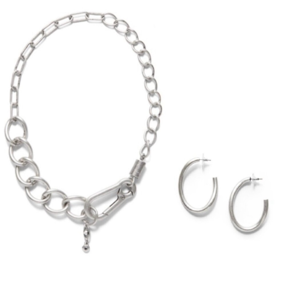 Cabi Silver Swagger Necklace W/ Matching Earrings